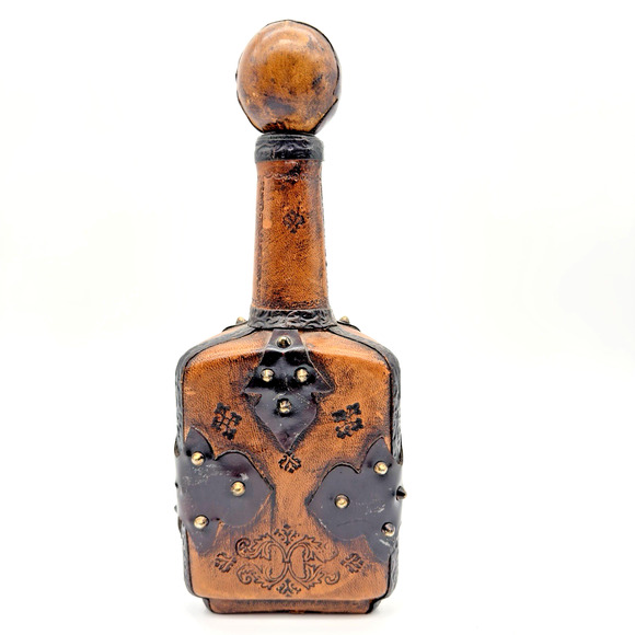 Vintage Leather Wrapped Decanter Old World Style Hand Tooled Barware Ren Faire - Picture 1 of 10